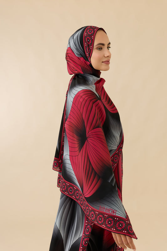 Yelpaze Siyah-Kırmızı Krep İpek Şal 70x210