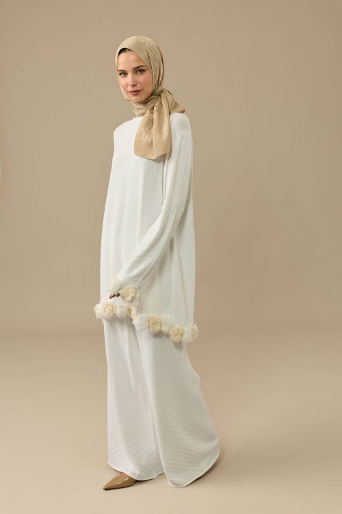 White Knitted Trousers