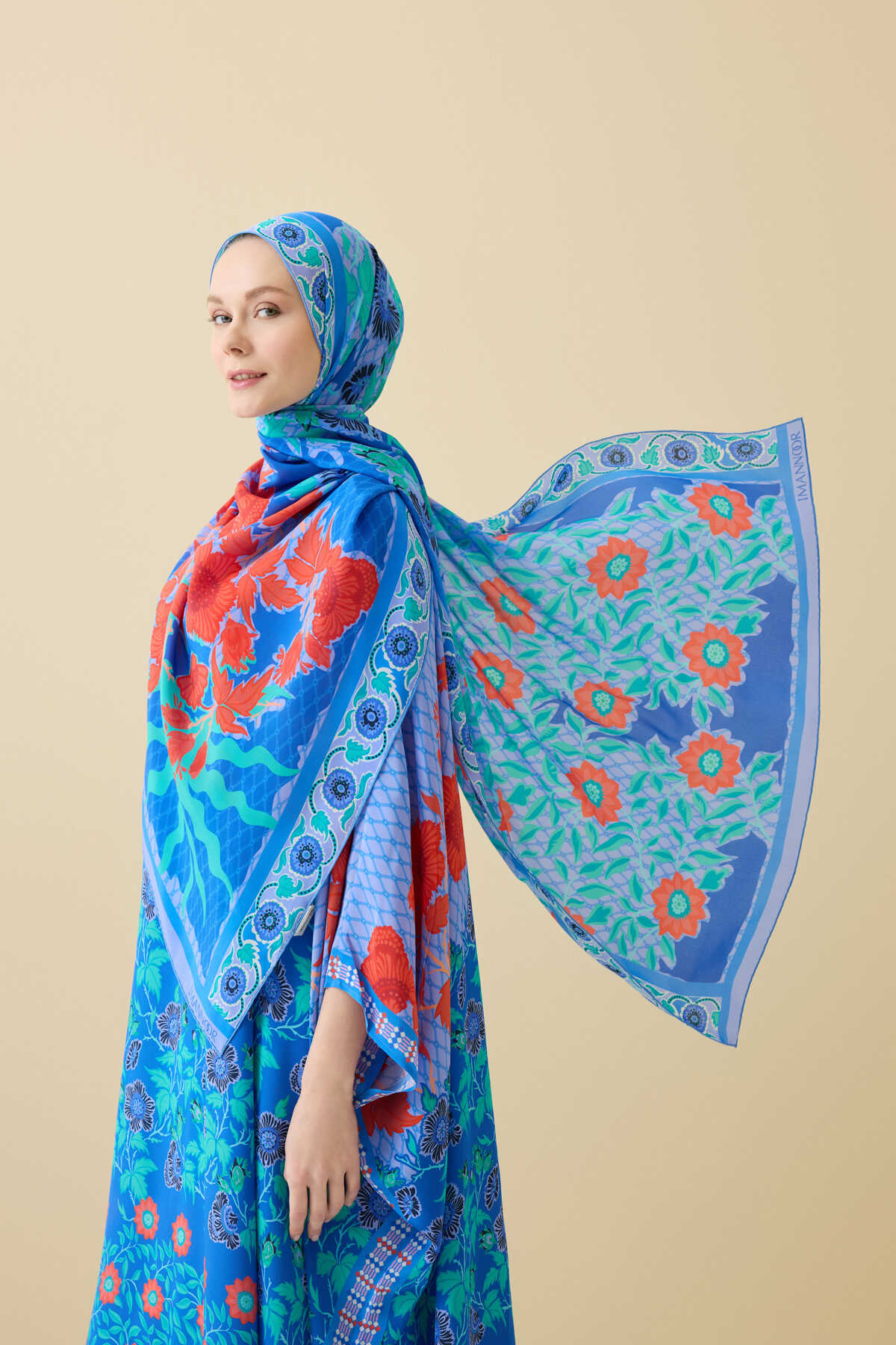 Çit Mavi Krep İpek Kaftan Şal 80x210