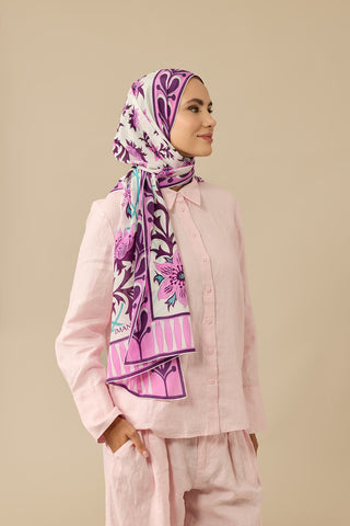 Garp Çiçeği Pembe Krep İpek Kaftan Şalı 70x210