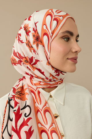 Garp Çiçeği Turuncu Krep İpek Kaftan Şalı 70x210