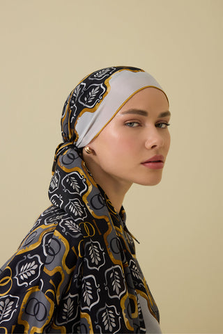Girdap İpek Siyah-Altın Pijama Şalı 70x210