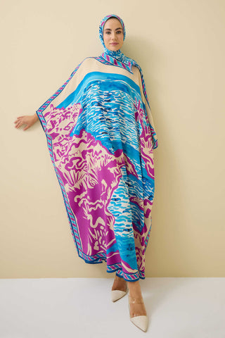 Göl Kenarı Mavi İpek Kaftan