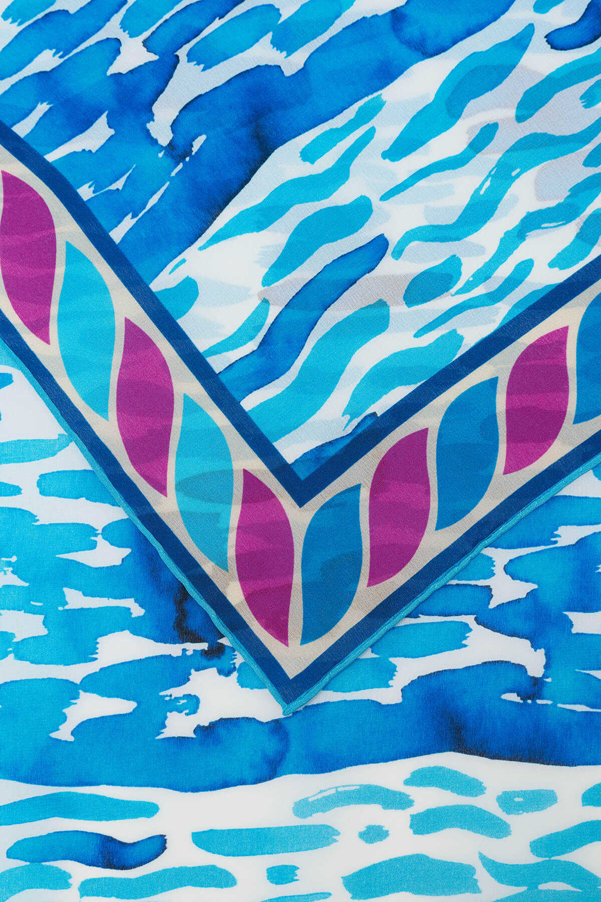 Göl Kenarı Mavi Krep İpek Kaftan Şal 70x210