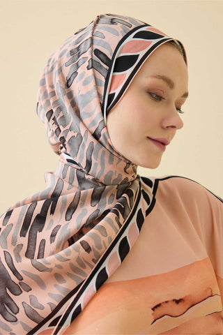 Göl Kenarı Somon Krep İpek Kaftan Şal 70x210