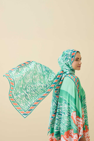 Göl Kenarı Yeşil Krep İpek Kaftan Şal 70x210