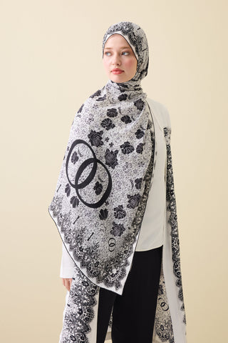 Gül Dantel Beyaz Krep İpek Kaftan Şal 70x210