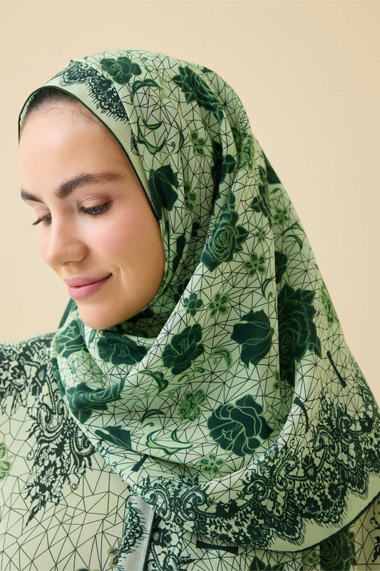 Gül Dantel Yeşil Krep İpek Kaftan Şal 70x210