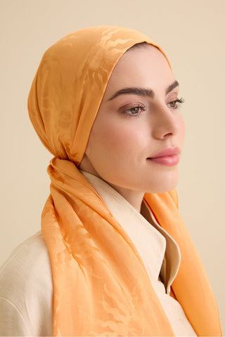 Güneş Doğarken Safran Shiny Jakar Şal 70x200