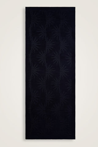 Güneş Doğarken Siyah Ferah Tencel Şal 70x200