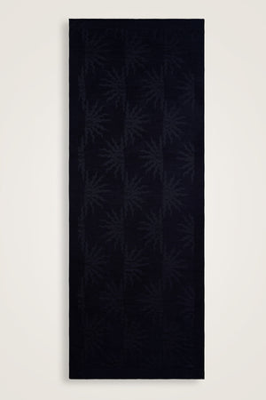 Güneş Doğarken Siyah Desenli Baskı Ferah Tencel Şal 70x200