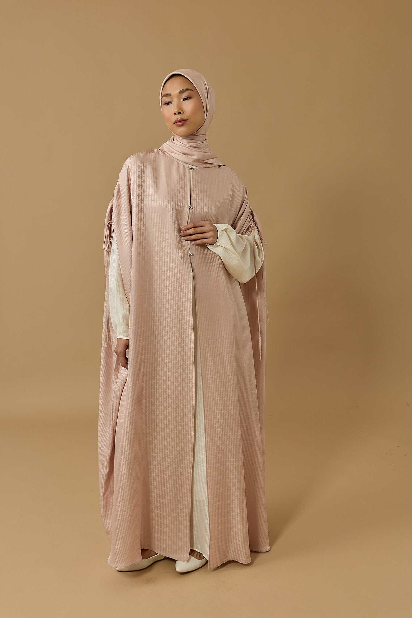 İman I Pudra İpek Abaya
