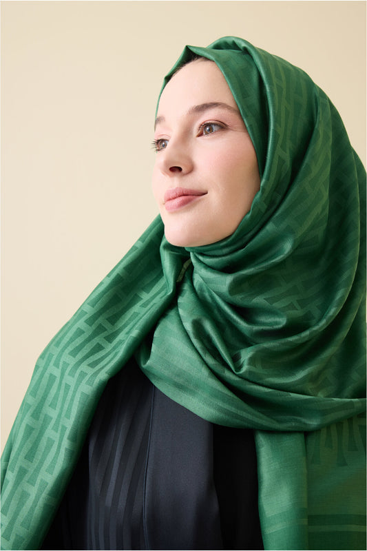 Iman I Zümrüt Yeşili İpek Şal 70x200