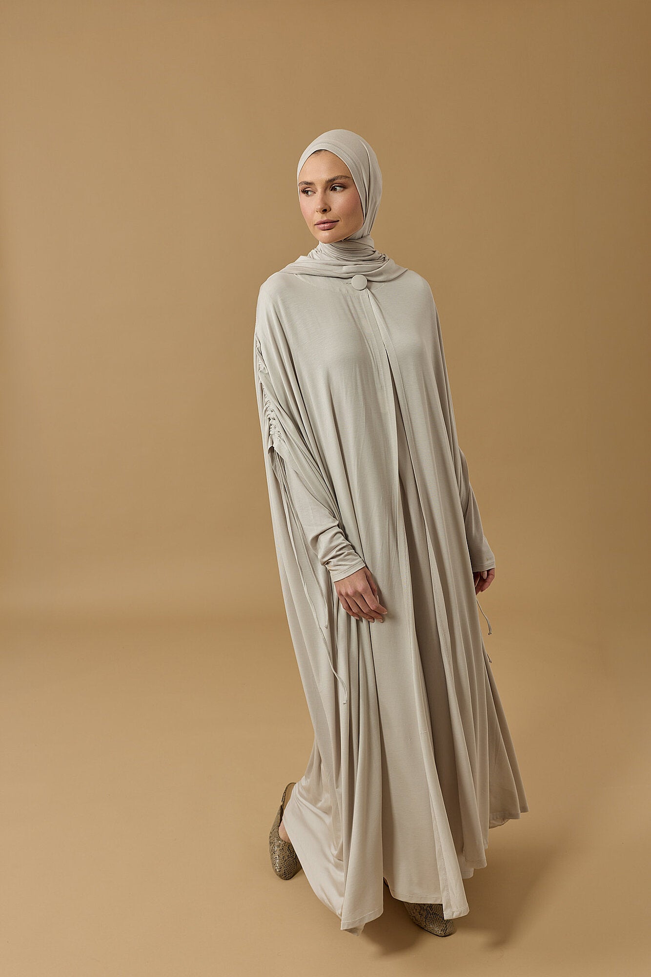 Aşka Yolculuk Taş Penye Abaya