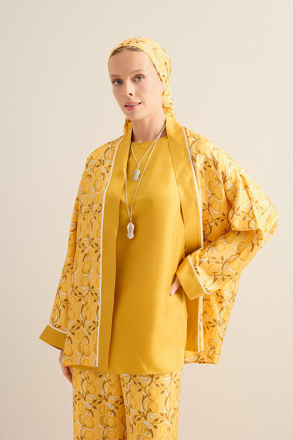 Imannoor Flower Yellow Twill Silk Sleeveless Blouse