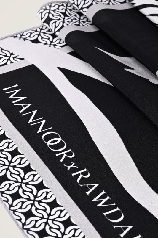 İmannoor x Rawdah Mekke Gülü Siyah-Beyaz İpek Büyük Eşarp 110x110