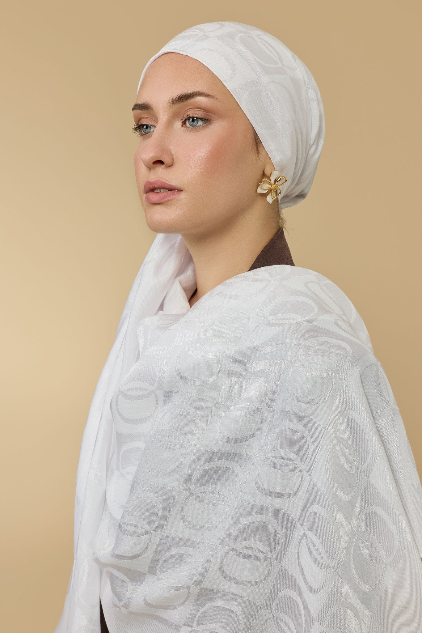 Dama Desen Beyaz Naia Pamuk Şal 70x200