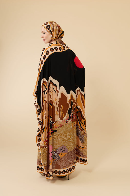 Dağ Ve Sakura Siyah-Bej Tivil İpek Kaftan