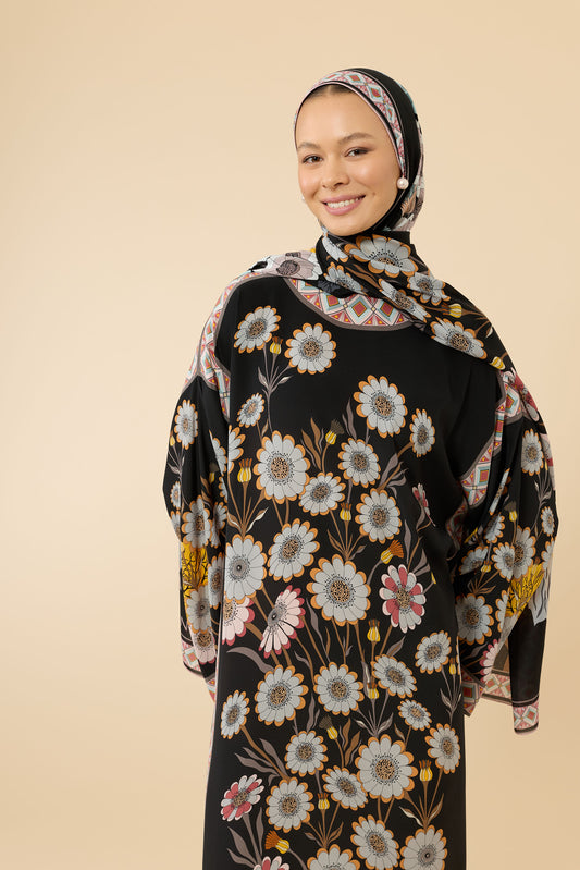 Japon Şemsiyesi Siyah Krep İpek Elbise