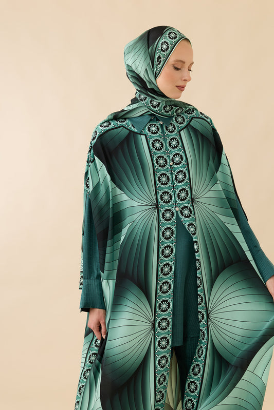 Yelpaze Siyah-Nil Yeşili Krep İpek Abaya