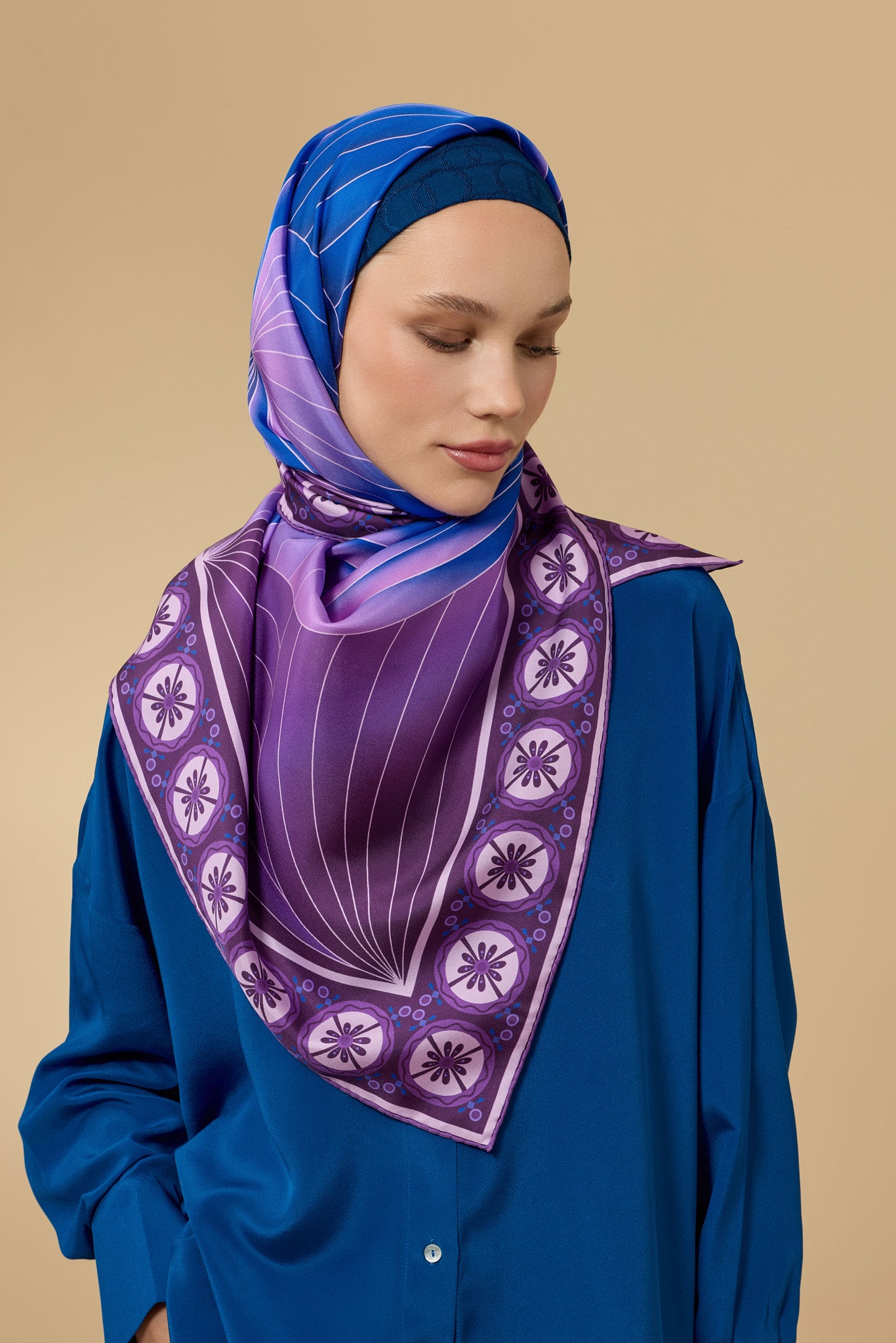 Yelpaze Mor-Mavi İpek Eşarp 90x90