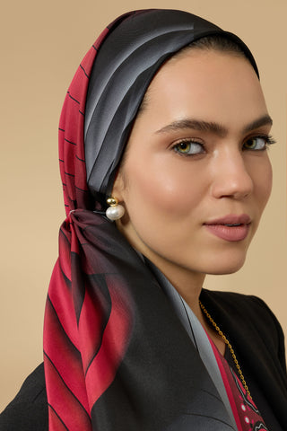 Yelpaze Siyah-Kırmızı İpek Eşarp 90x90