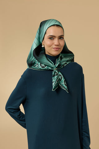 Yelpaze Siyah-Nil Yeşili İpek Eşarp 90x90