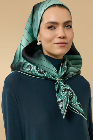 Yelpaze Siyah-Nil Yeşili İpek Eşarp 90x90