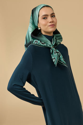 Yelpaze Siyah-Nil Yeşili İpek Eşarp 90x90