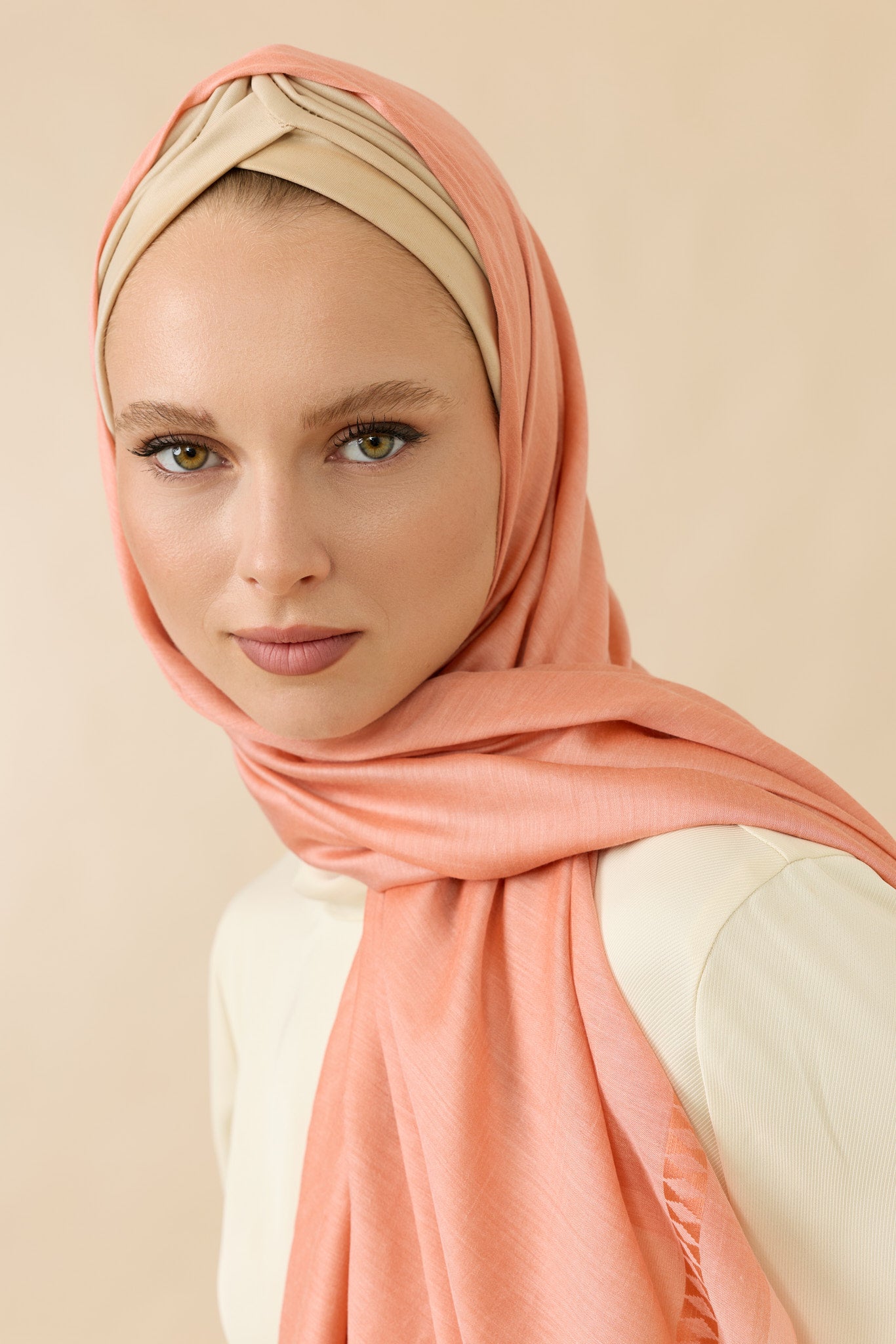 Bordür İman I Açık Şeftali Modal İpek Şal 70x200