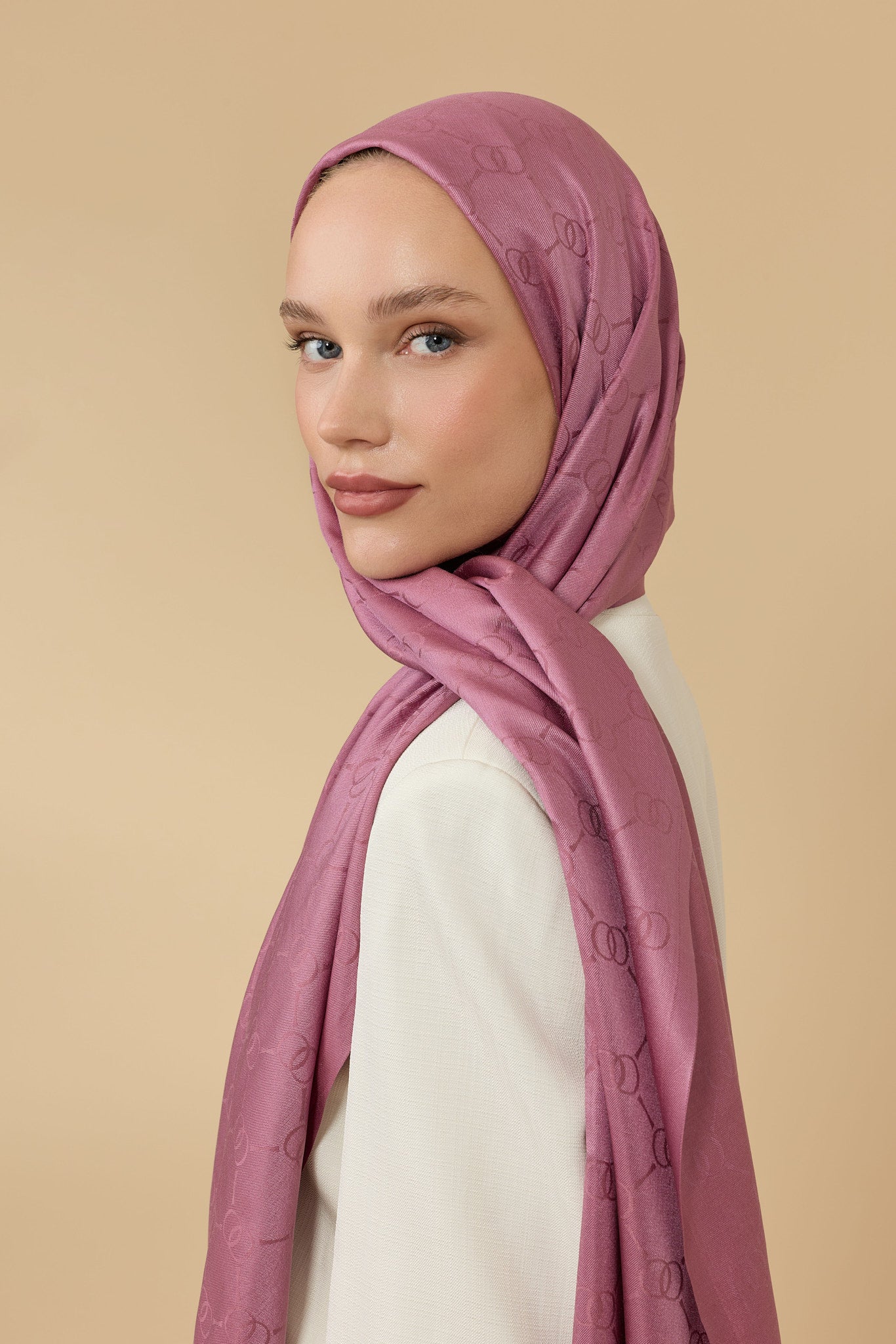 Noor Petek Şeker Pembe Jakarlı İpek Şal 70x200