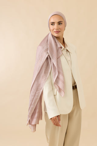 Bordür İman I Bulutlu Pembe Modal İpek Şal 70x200