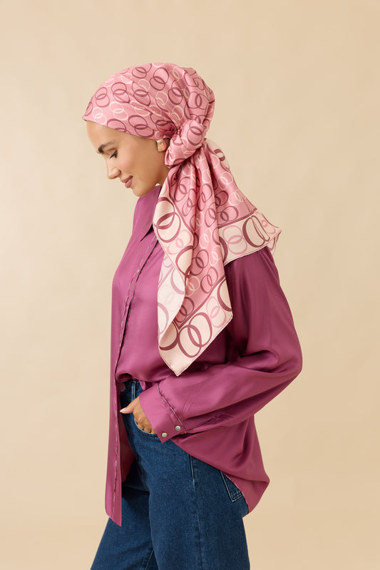 Noor Yolu 2 Beyaz-Pembe Tivil İpek Eşarp 90x90