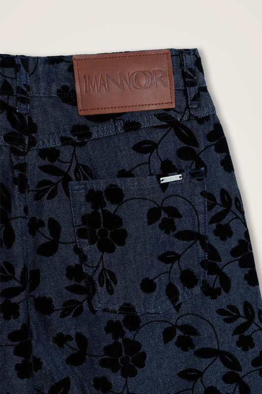 Çiçek Floklu Koyu Mavi Denim Pantolon
