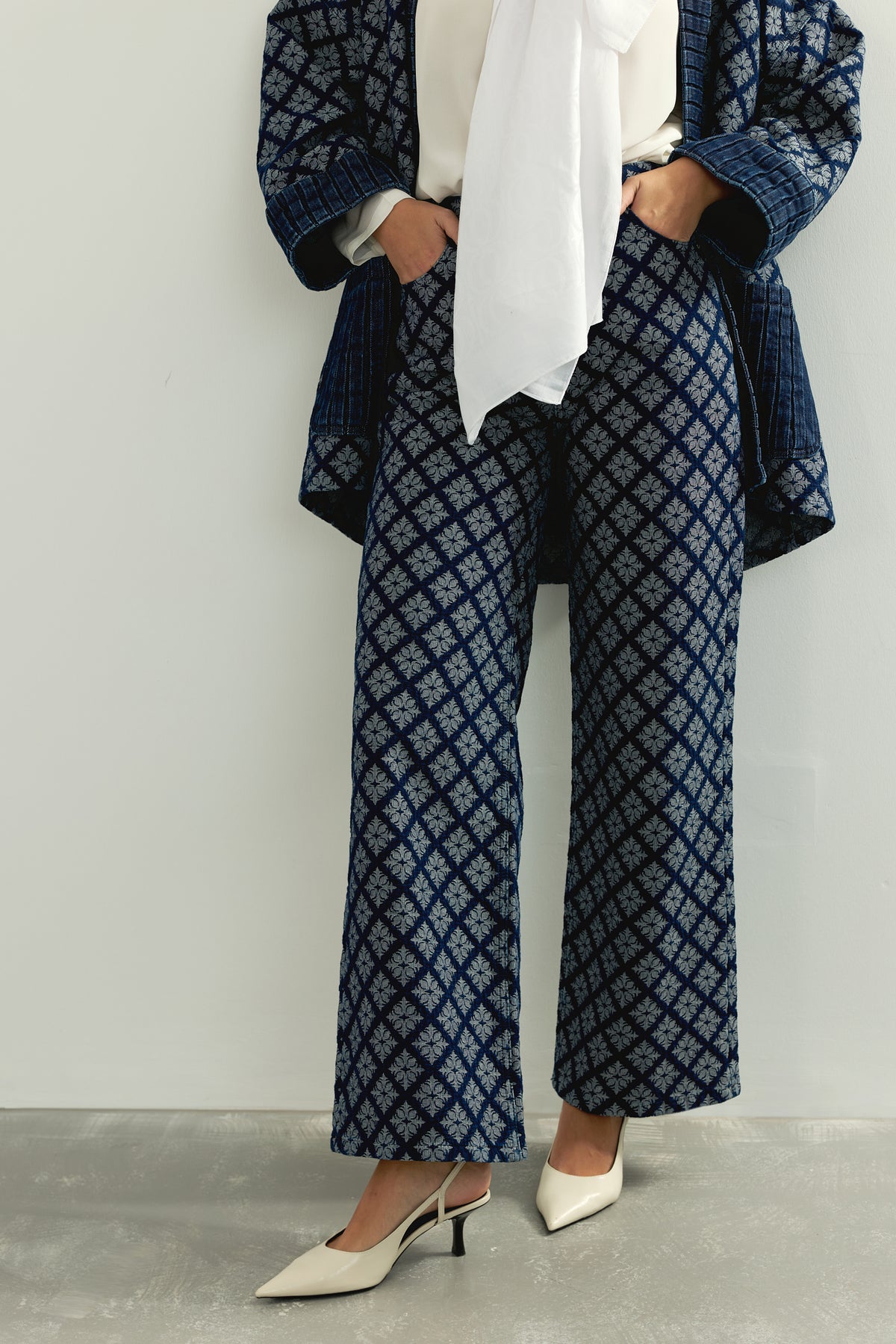 Lacivert Jakarlı Flared Denim Pantolon