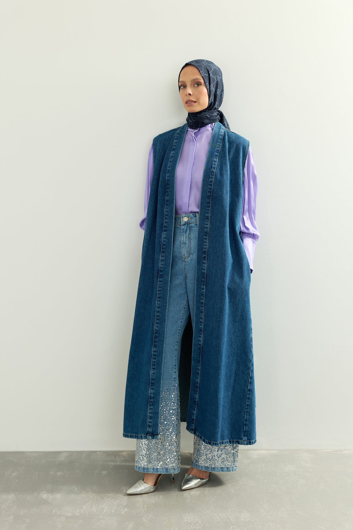 Dağ Ve Sakura Koyu Mavi Sırt Detaylı Denim Yelek