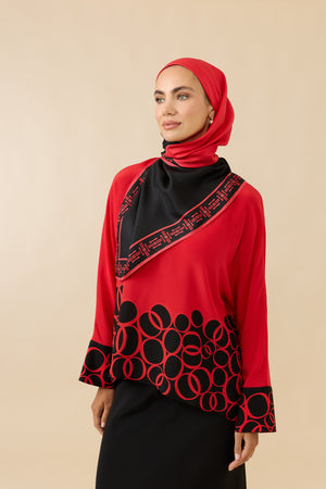 Köpük Noor Siyah-Kırmızı Krep İpek Kısa Kollu Bluz