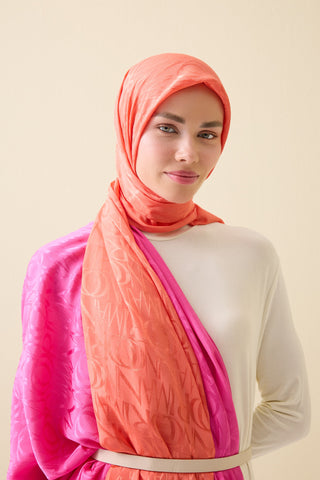 Monogram İmza Fuşya Shiny Jakar Şal 70x200