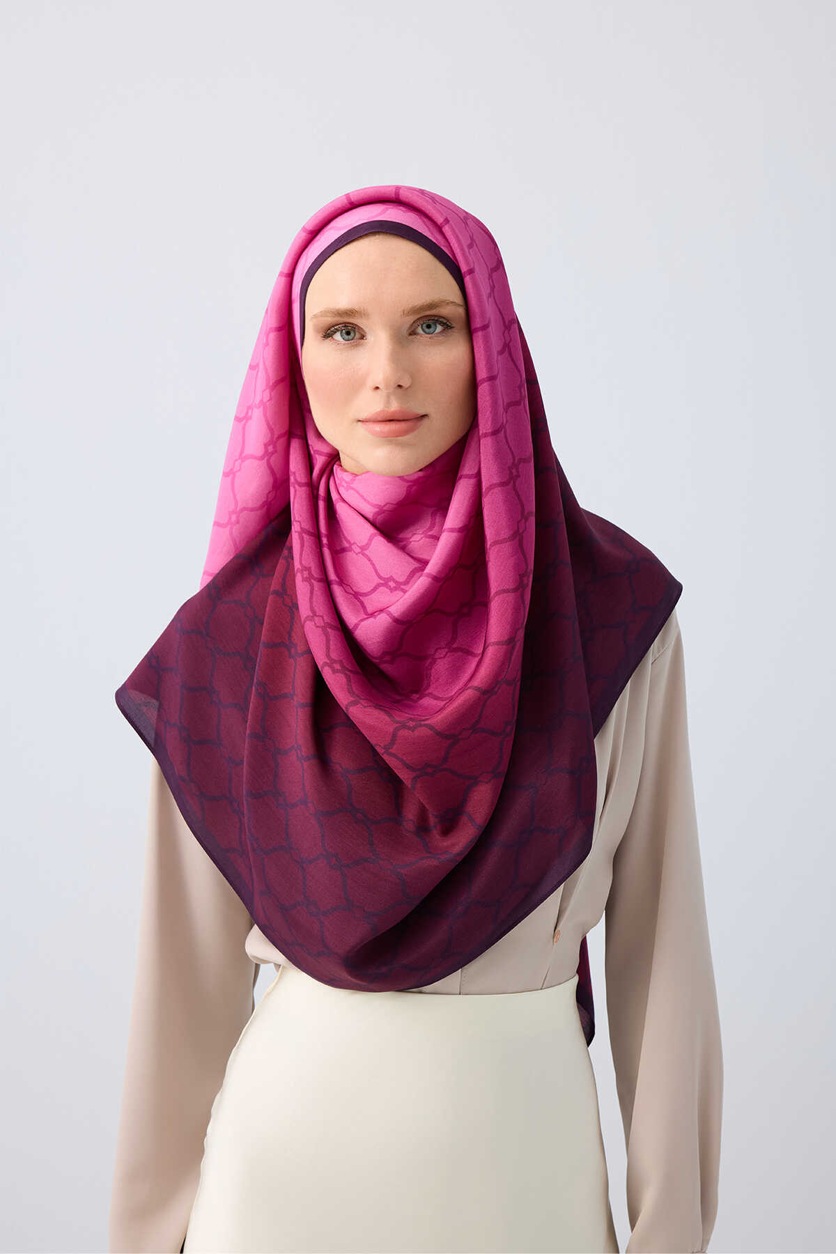 Kafes Degrade Pembe Floş Viskon Şal  70x210