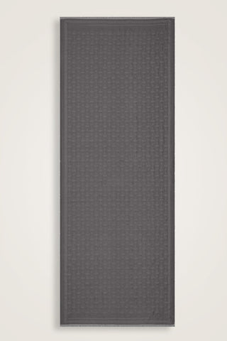 Karanfil Monogram Koyu Gri İpek Şal 70x200