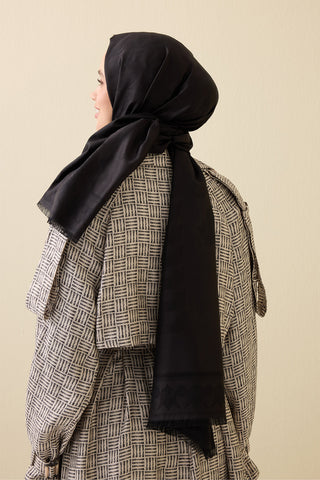 Kufi Siyah Jakar İpek Şal 70x200