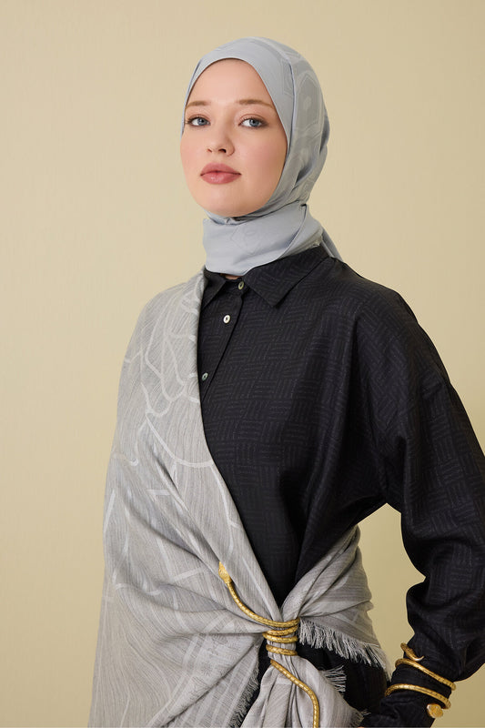 Leyla Gri Yün İpek Eşarp 140x140