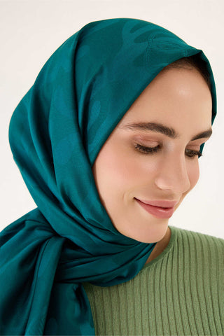 Mercan Nefti Jakarlı İpek Şal 70x200