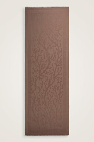 Mercan Sütlü Kahve Jakarlı İpek Şal 70x200