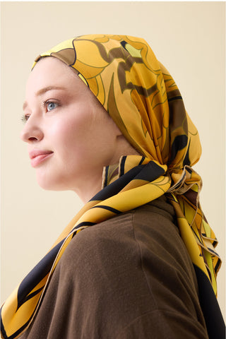 Neşe Siyah-Altın Tivil İpek Eşarp 90x90
