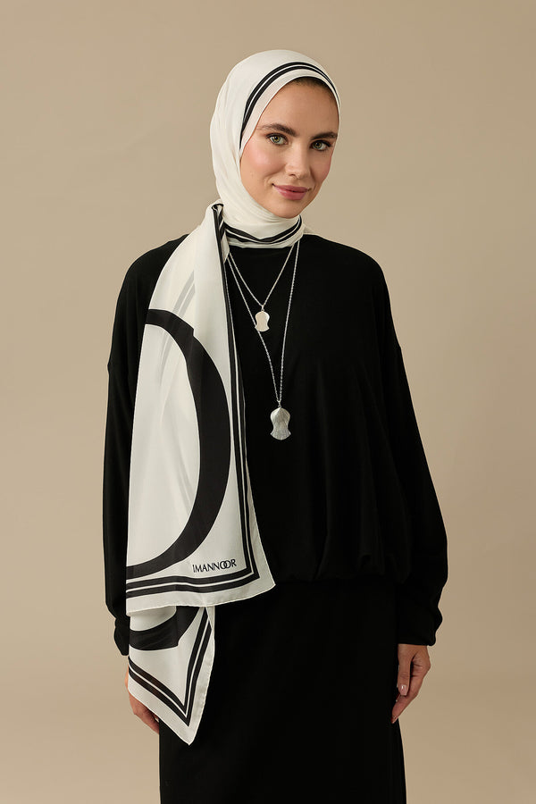 Noor Logo Siyah-Beyaz Krep İpek Şal 70x210