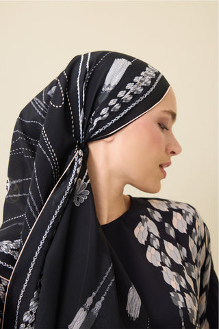 Püskül Noor Siyah Krep İpek Kaftan Şalı 70x210
