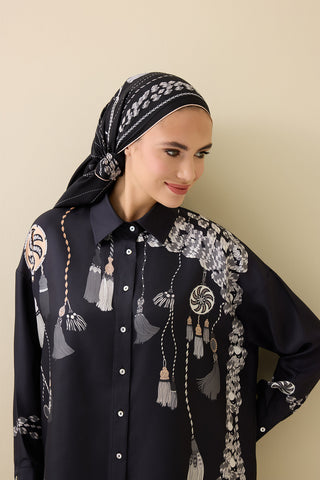 Püskül Noor Siyah-Beyaz İpek Gömlek Pijama