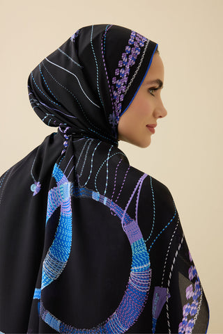 Püskül Noor Siyah-Fuşya Krep İpek Abaya Şalı 70x210