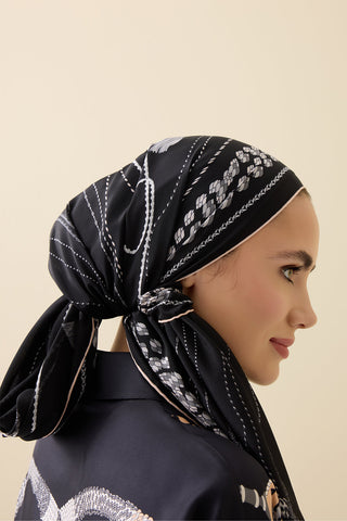 Püskül Noor Siyah-Gri Krep İpek Pijama Şalı 70x210
